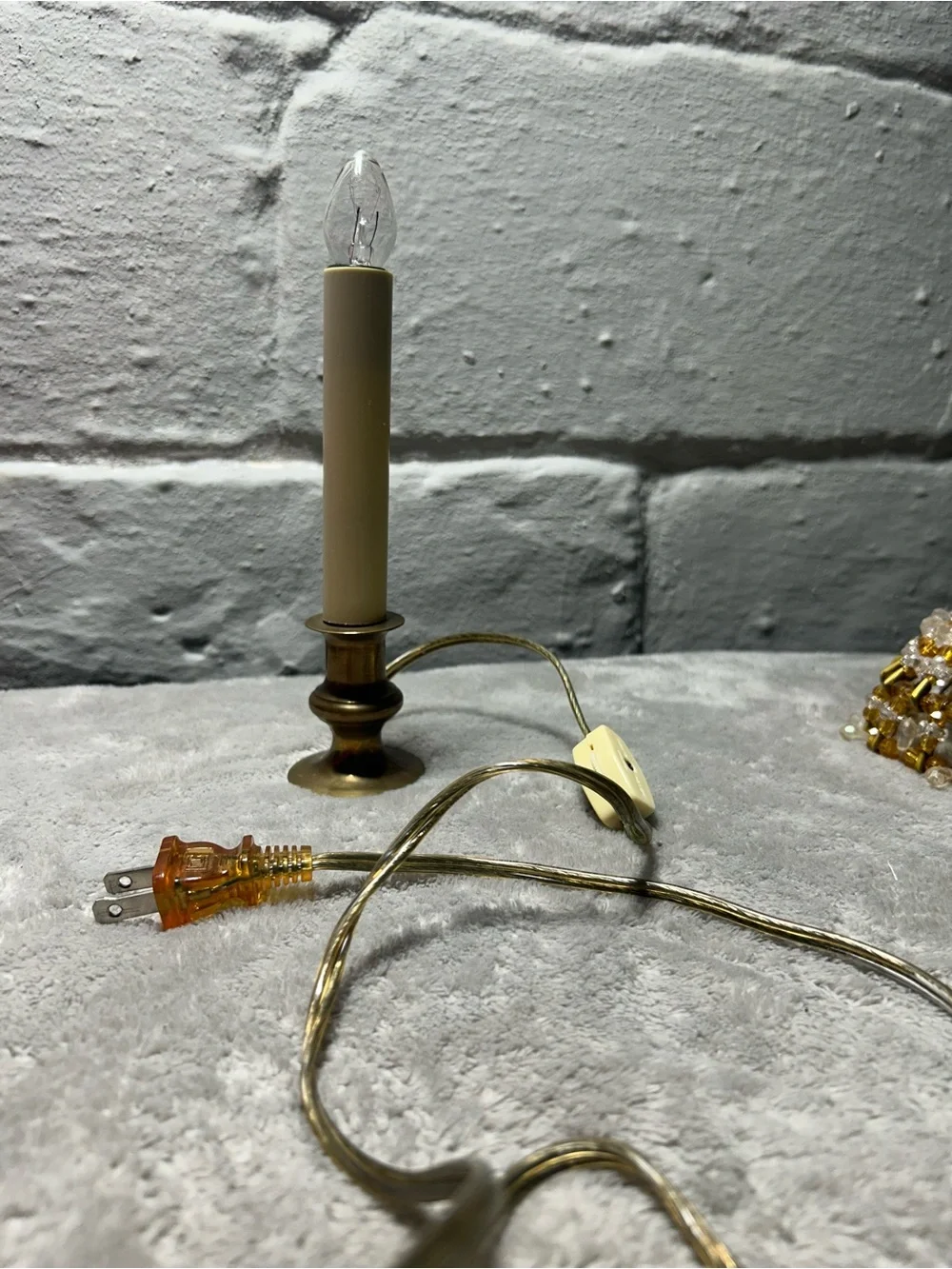Amber Beaded Mini Table Lamp - Elegant Accent Lighting